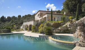 Venda Moradia Cabris