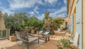 Venda Moradia Cabris