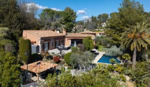 Venda Moradia Cagnes-sur-Mer