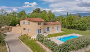 Venda Moradia Callian