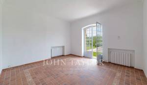 Venda Moradia Callian