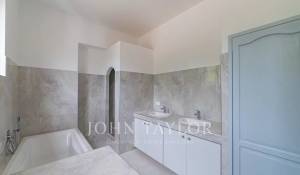 Venda Moradia Callian