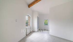 Venda Moradia Callian