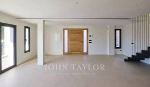 Venda Moradia Cap Martinet