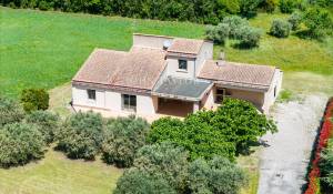 Venda Moradia Cavaillon