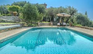 Venda Moradia Châteauneuf-Grasse