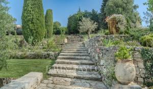 Venda Moradia Châteauneuf-Grasse
