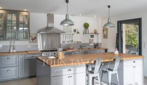 Venda Moradia Châteauneuf-Grasse