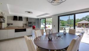 Venda Moradia Châteauneuf-Grasse