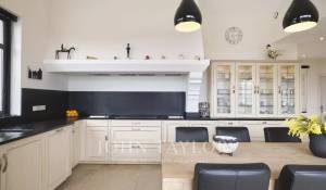 Venda Moradia Châteauneuf-Grasse