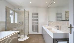 Venda Moradia Châteauneuf-Grasse