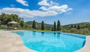 Venda Moradia Châteauneuf-Grasse