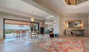 Venda Moradia Châteauneuf-Grasse