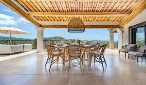 Venda Moradia Châteauneuf-Grasse