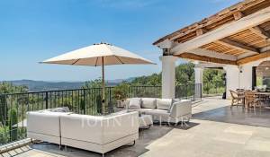 Venda Moradia Châteauneuf-Grasse