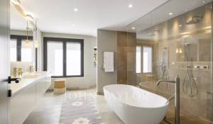 Venda Moradia Châteauneuf-Grasse