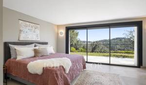 Venda Moradia Châteauneuf-Grasse