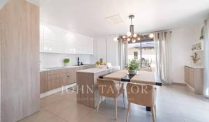 Venda Moradia Châteauneuf-Grasse