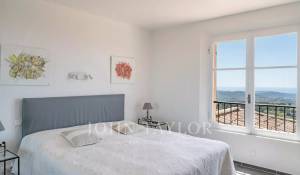 Venda Moradia Châteauneuf-Grasse