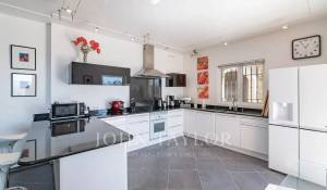 Venda Moradia Châteauneuf-Grasse