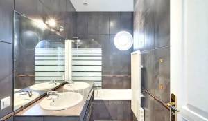 Venda Moradia Châteauneuf-Grasse