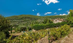Venda Moradia Châteauneuf-Grasse