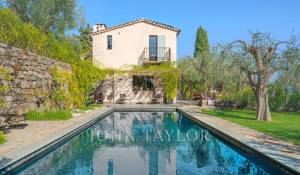 Venda Moradia Châteauneuf-Grasse