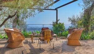 Venda Moradia Châteauneuf-Grasse