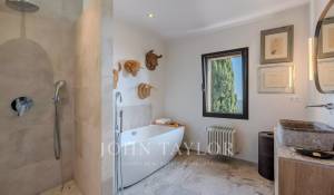 Venda Moradia Châteauneuf-Grasse