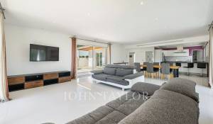 Venda Moradia Châteauneuf-Grasse