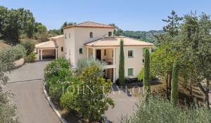 Venda Moradia Châteauneuf-Grasse