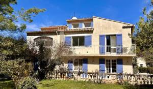 Venda Moradia Cheval-Blanc