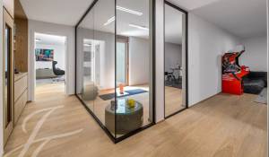 Venda Moradia Corsier