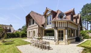 Venda Moradia Deauville