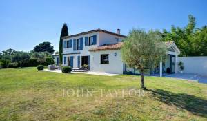 Venda Moradia Éguilles