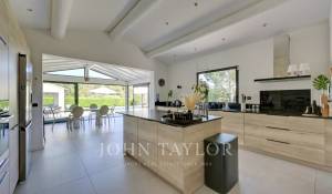 Venda Moradia Éguilles