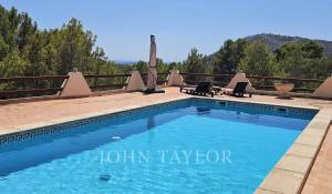 Venda Moradia Es Capdella