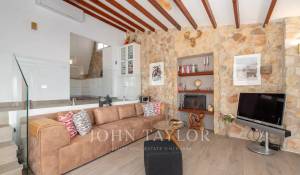 Venda Moradia Es Capdella