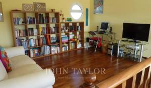 Venda Moradia Es Castell