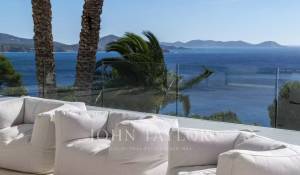 Venda Moradia Es Cubells