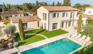 Venda Moradia Eygalières