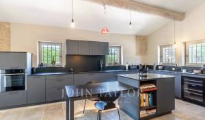 Venda Moradia Gordes