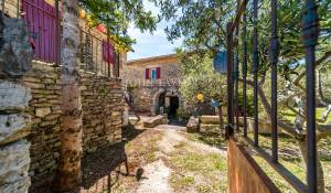 Venda Moradia Gordes