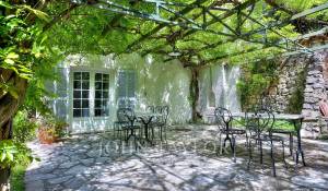 Venda Moradia Grasse