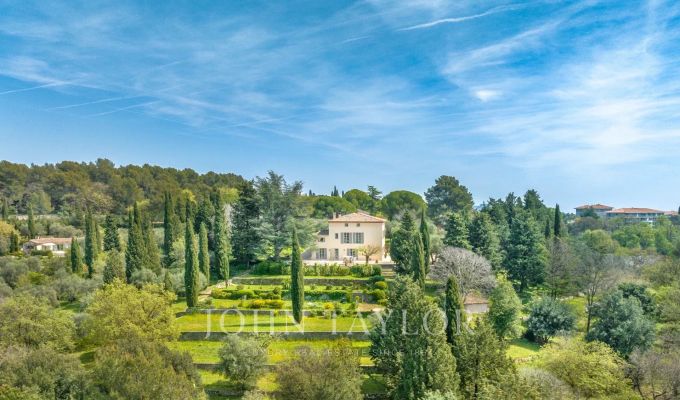 Venda Moradia Grasse