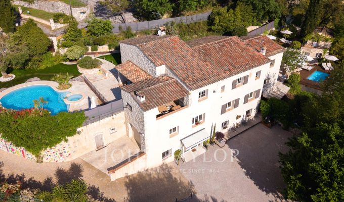 Venda Moradia La Colle-sur-Loup