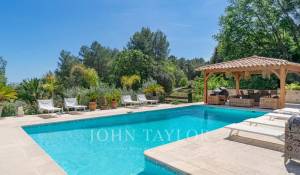 Venda Moradia Le Rouret