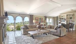 Venda Moradia Le Rouret