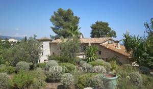 Venda Moradia Le Rouret