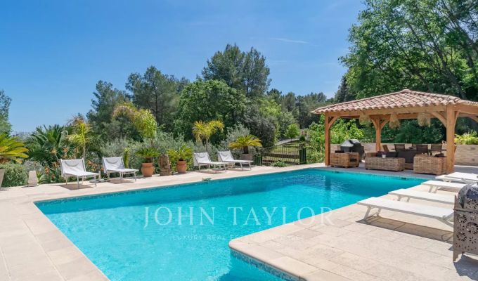 Venda Moradia Le Rouret